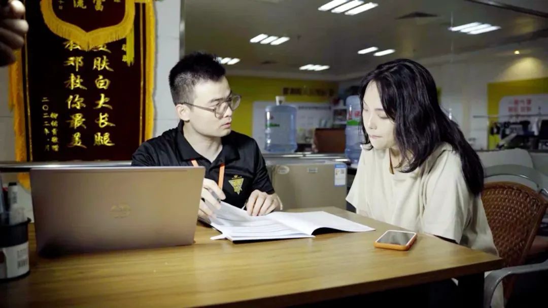 刻苦训练篮球时如何避免受伤的建议_0